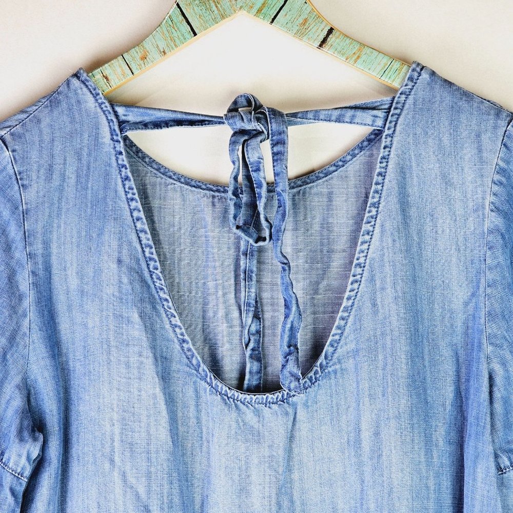 Anthropologie Cloth & Stone Tencil Chambray Bell Sleeve Open Back Dress, Sz M - Picture 8 of 10